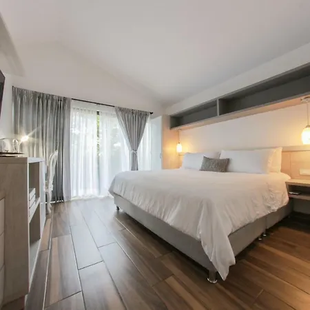 Royal Garden Hotel Boutique